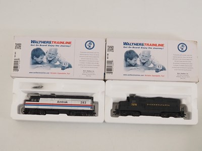 Lot 137 - A pair of WALTHERS TRAINLINE HO gauge diesel...