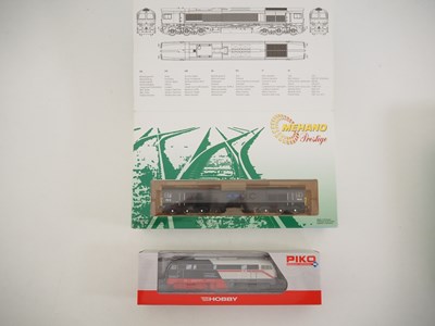 Lot 165 - A pair of HO gauge European outline diesel...