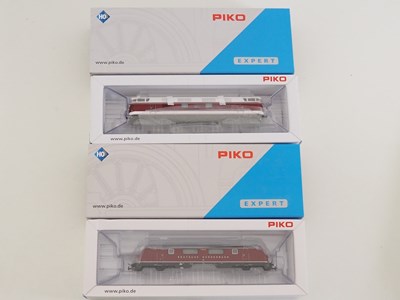 Lot 168 - A pair of PIKO HO gauge German outline diesel...