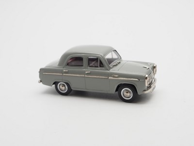 Lot 19 - A LANSDOWNE MODELS 'LDM 59A' hand built white...