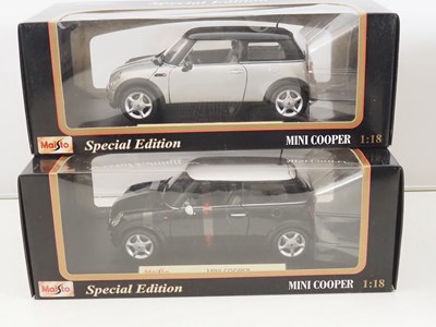 Lot 37 - A group of various scale diecast and radio...