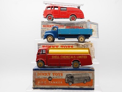 Lot 54 - A group of DINKY Toys comprising a 932 Comet...