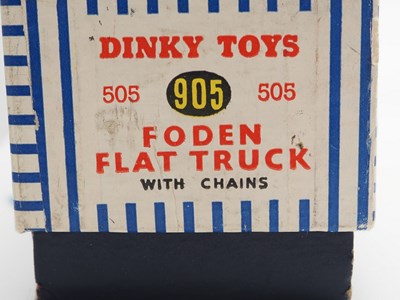 Lot 78 - A DINKY No 905 (505) 2nd type cab Foden Flat...