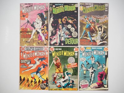 Lot 140 - WONDER WOMAN #189, 190, 192, 201, 202, 203 (6...
