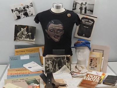 Lot 26 - Mixed film memorabilia from a vendor who...