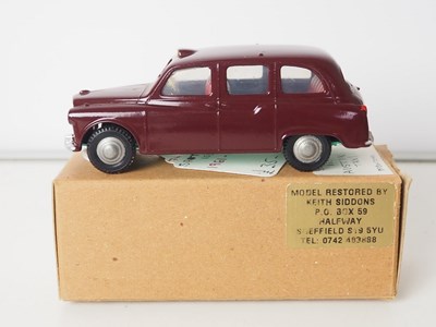 Lot 2 - A group of boxed and unboxed mixed scale Taxis...