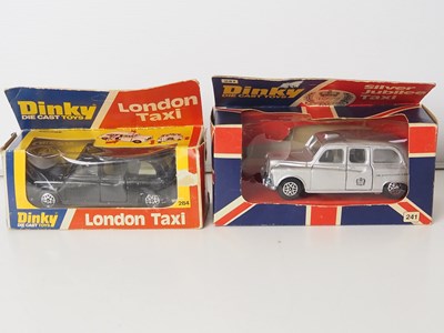 Lot 2 - A group of boxed and unboxed mixed scale Taxis...