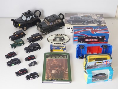 Lot 25 - A mixed group of London Taxis items comprising...