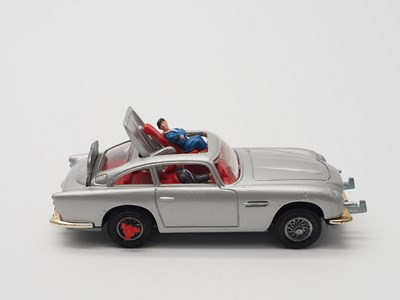 Lot 27 - A CORGI 270 'James Bond' Aston Martin DB5,...