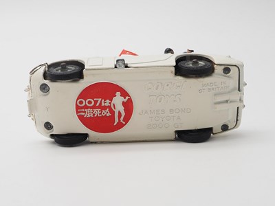Lot 31 - A CORGI 336 'James Bond' Toyota 2000 GT from '...