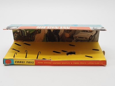 Lot 35 - A CORGI Gift Set 40 (GS40) 'The Avengers' with...