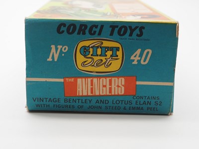 Lot 35 - A CORGI Gift Set 40 (GS40) 'The Avengers' with...