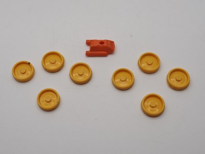 Lot 36 - A DINKY 358 'Star Trek' USS Enterprise, white,...