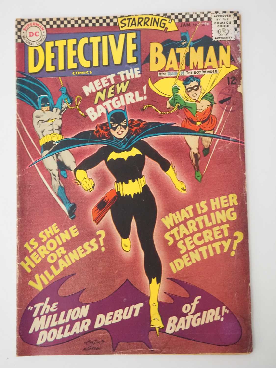 Lot 524 - DETECTIVE COMICS: BATMAN #359 - (1967 - DC -...