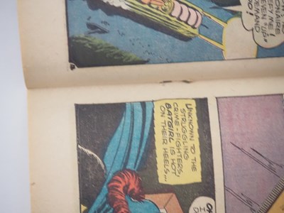 Lot 524 - DETECTIVE COMICS: BATMAN #359 - (1967 - DC -...