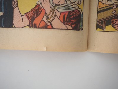 Lot 524 - DETECTIVE COMICS: BATMAN #359 - (1967 - DC -...