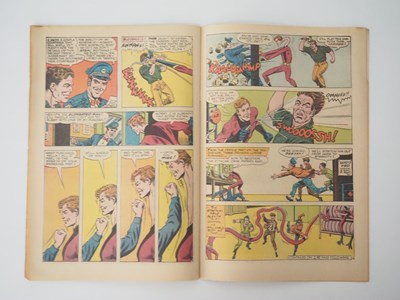 Lot 524 - DETECTIVE COMICS: BATMAN #359 - (1967 - DC -...