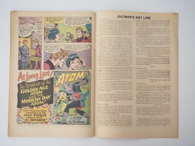 Lot 524 - DETECTIVE COMICS: BATMAN #359 - (1967 - DC -...