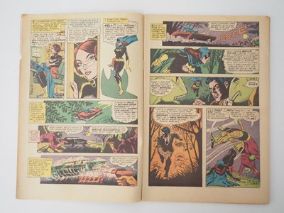 Lot 524 - DETECTIVE COMICS: BATMAN #359 - (1967 - DC -...