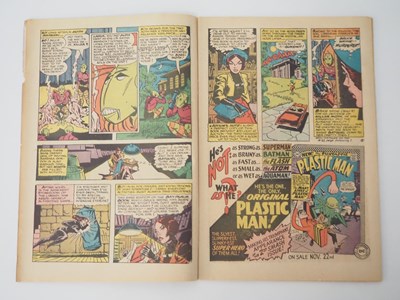 Lot 524 - DETECTIVE COMICS: BATMAN #359 - (1967 - DC -...