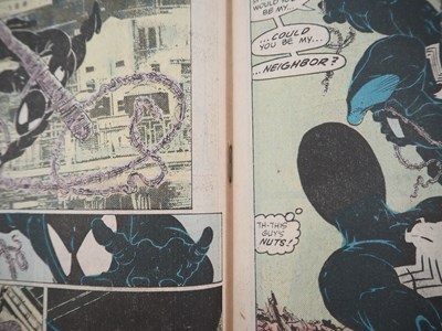 Lot 548 - AMAZING SPIDER-MAN #300 - (1988 - MARVEL) -...