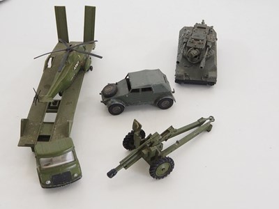 Lot 29 - A group of mostly unboxed diecast to include...