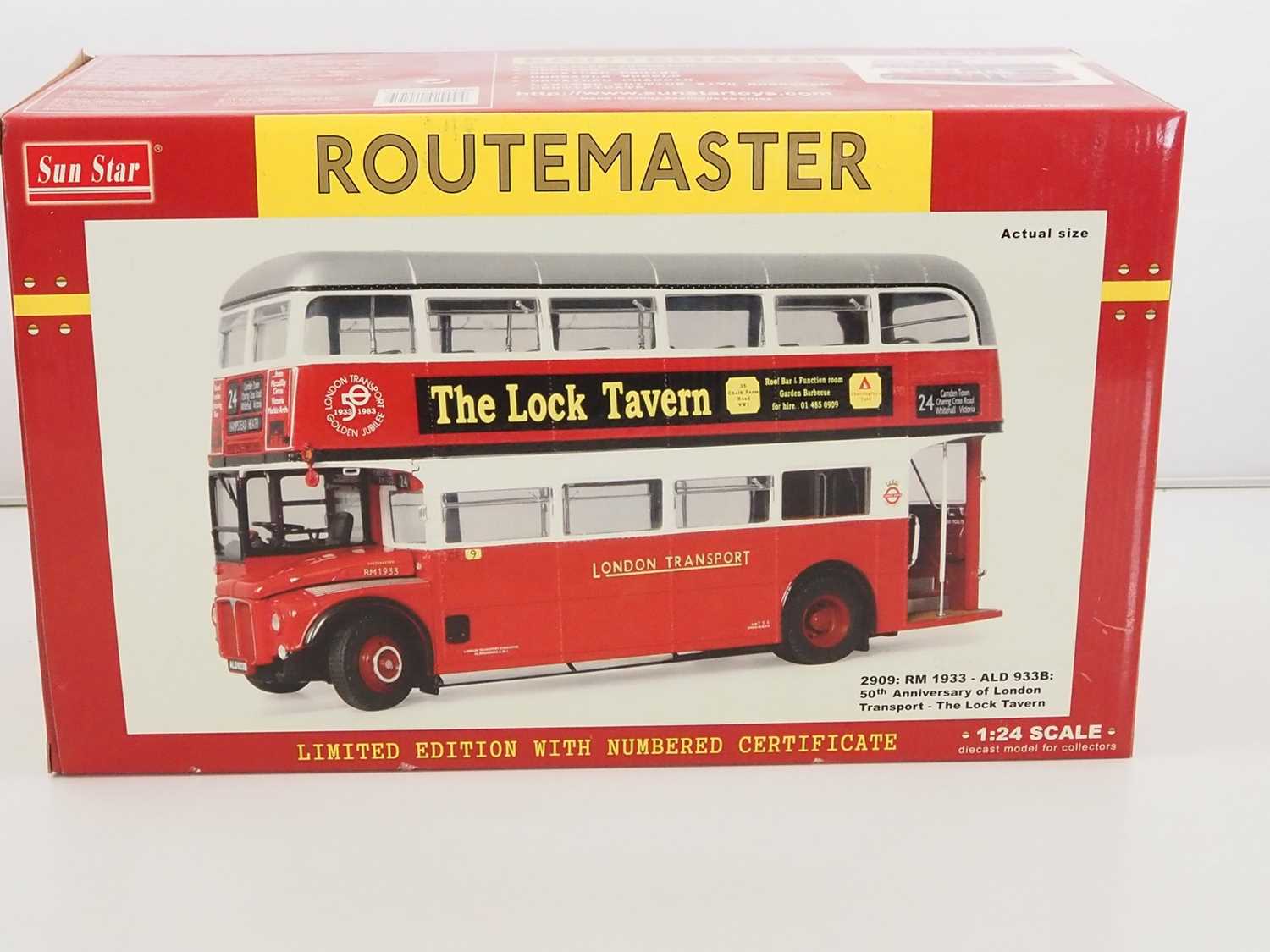Lot 43 - A SUN STAR 1:24 scale 2909 diecast London...