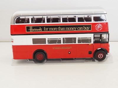 Lot 43 - A SUN STAR 1:24 scale 2909 diecast London...