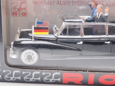 Lot 44 - A group of 1:43 scale diecast cars, comprising...
