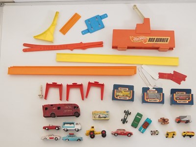 Lot 94 - A group of boxed and unboxed diecast by...