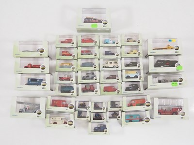 Lot 57 - A group of OXFORD DIECAST 1:76 scale (OO...