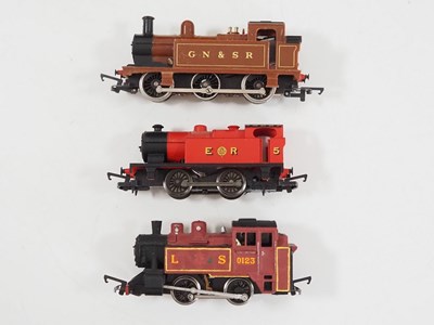 Lot 467 - A group of OO gauge small steam tank...