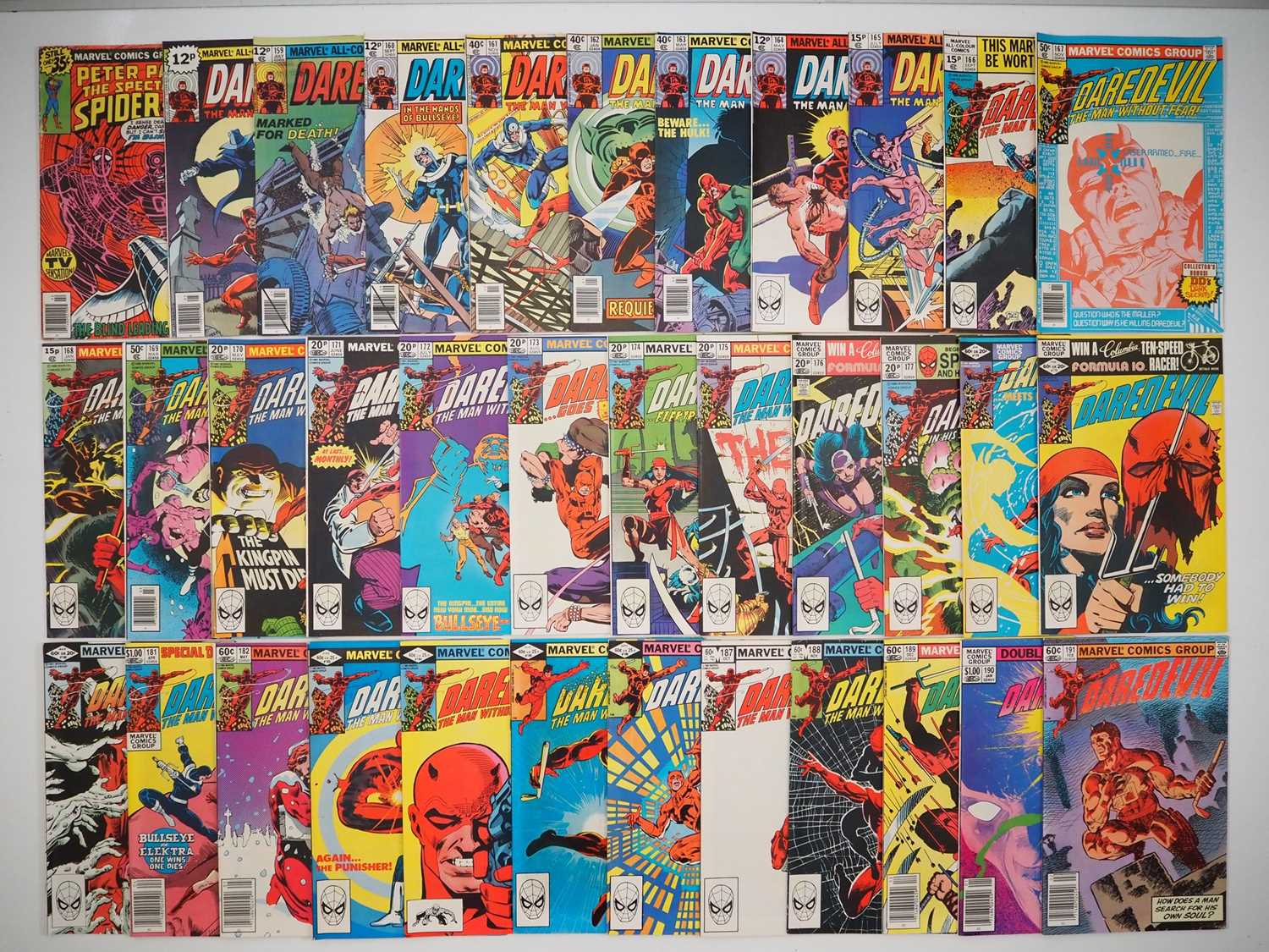 Lot 29 - FRANK MILLER DAREDEVIL LOT (35 in Lot)...