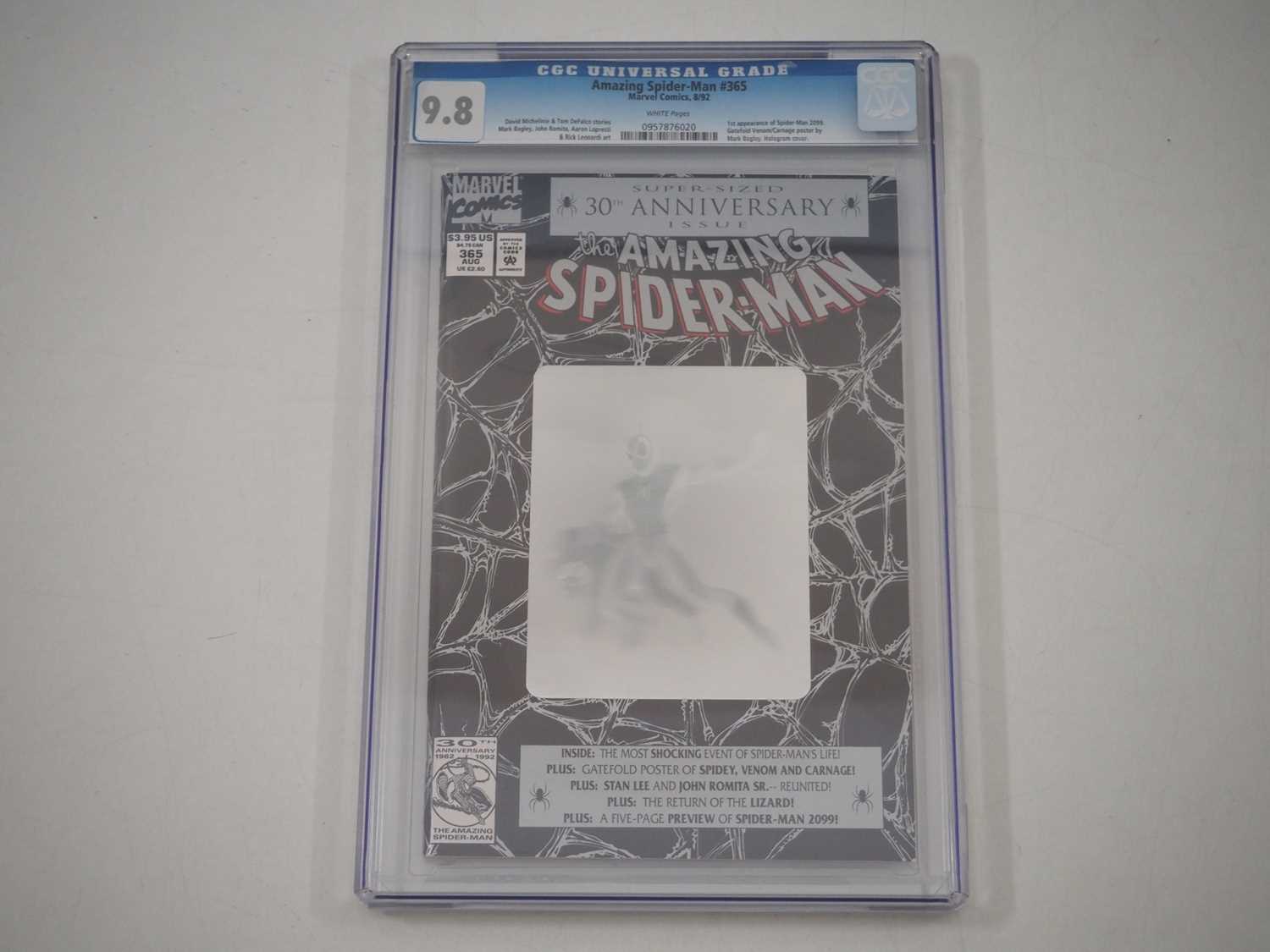 Lot 39 - AMAZING SPIDER-MAN #365 (1992 - MARVEL) -...