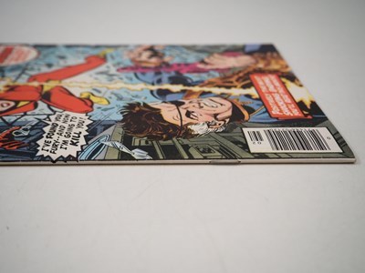 Lot 44 - MARVEL SPOTLIGHT: SPIDER-WOMAN #32 (1977 -...