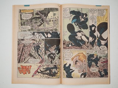 Lot 303 - AMAZING SPIDER-MAN #300 - (1988 - MARVEL) -...