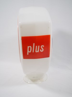 Lot 271 - A Fina Super Plus glass petrol pump globe - DT...