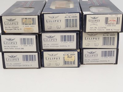 Lot 420 - A quantity of HO gauge European outline...