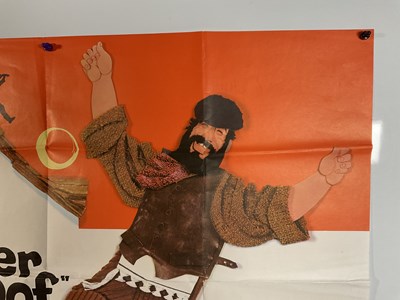 Lot 139 - FIDDLER ON THE ROOF (1971) classic musical...