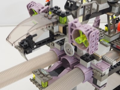 Lot 54 - LEGO LIFE ON MARS 7317 - Aero Tube Hanger - In...