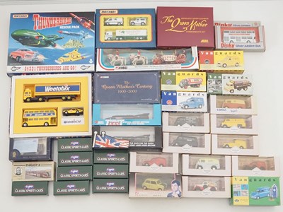 Lot 124 - A quantity of modern boxed diecast vehicles by...