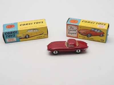 Lot 132 - A CORGI 307 diecast E-Type Jaguar in maroon...