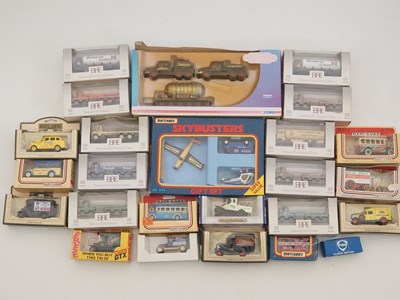 Lot 145 - A tray of modern diecast vehicles by MATCHBOX,...