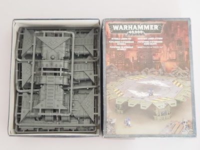 Lot 216 - A crate of Warhammer 40000 sets and...