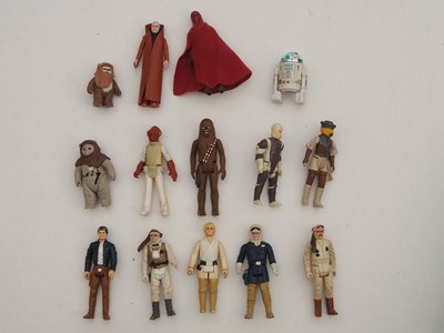 Lot 268 - A group of vintage STAR WARS KENNER...