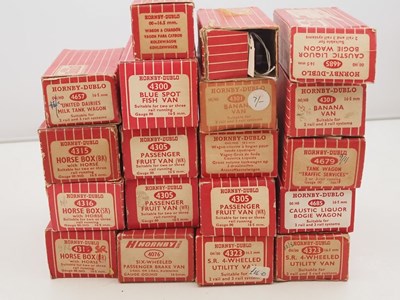 Lot 442 - A large quantity of HORNBY DUBLO 2-rail OO...