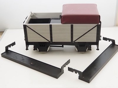 Lot 520 - A 5 inch gauge 4-wheel coal wagon style...