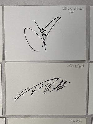Lot 405 - A large quantity of autograph cards signed by...