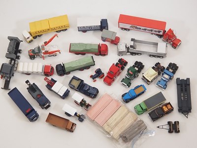 Lot 10 - A large quantity of mostly 1:50 scale CORGI...