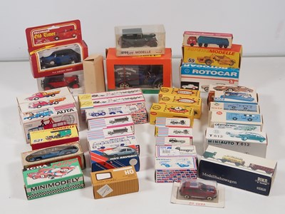 Lot 84 - A large quantity of plastic and diecast model...